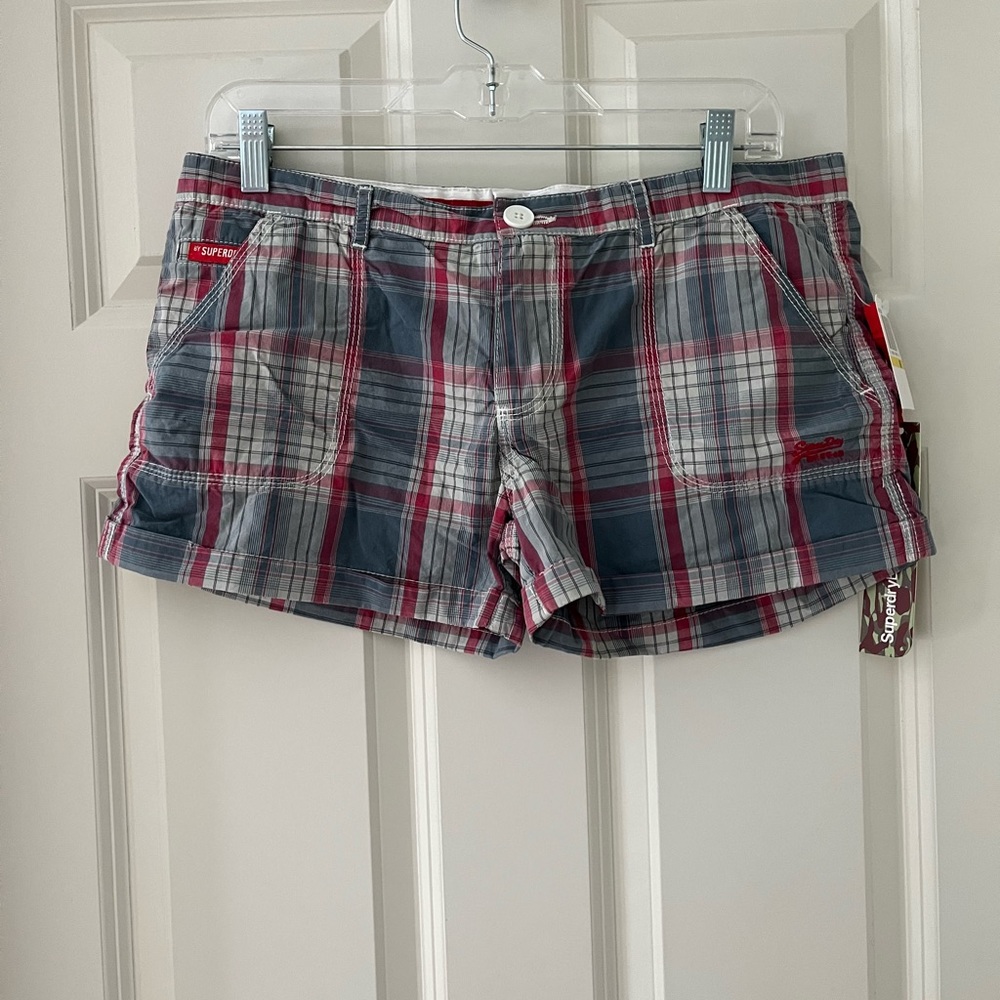 NWT Superdry preppy plaid shorts, blue/gray & red..size M Summer